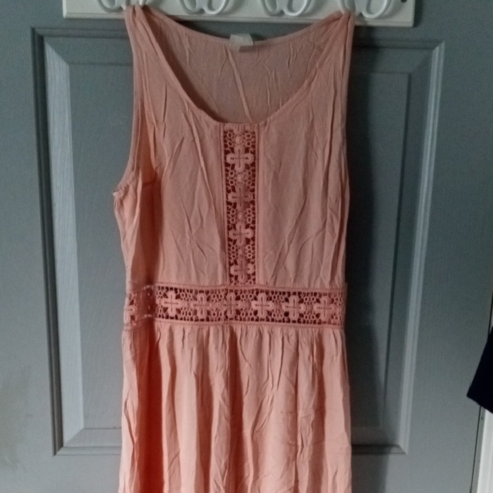 Forever 21 Peach Lace Maxi Dress